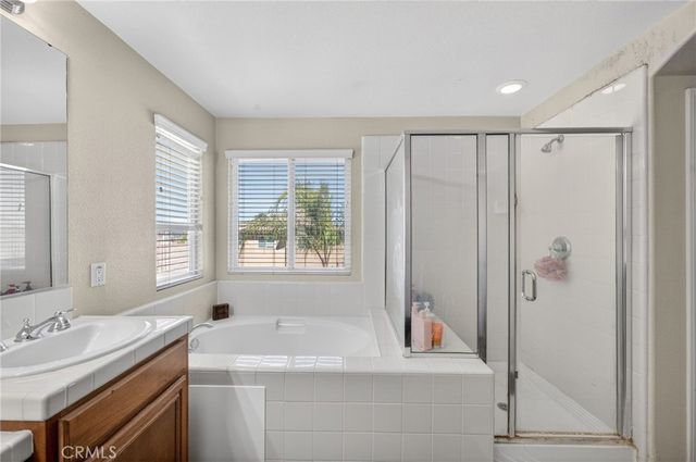 33884 Pegase Court, Temecula, CA 92592