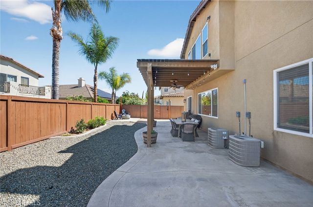33884 Pegase Court, Temecula, CA 92592