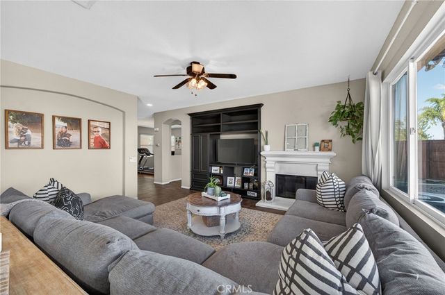 33884 Pegase Court, Temecula, CA 92592