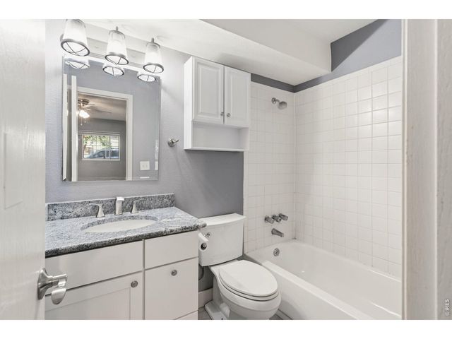 720 City Park Ave B-214, Fort Collins, CO 80521