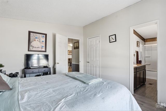 1301 Taft Highway 154, Bakersfield, CA 93307