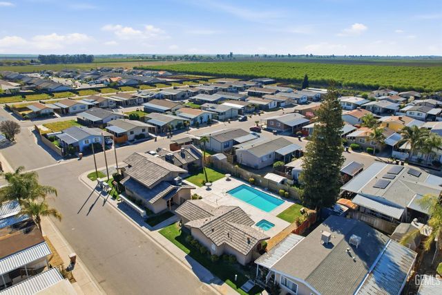 1301 Taft Highway 154, Bakersfield, CA 93307