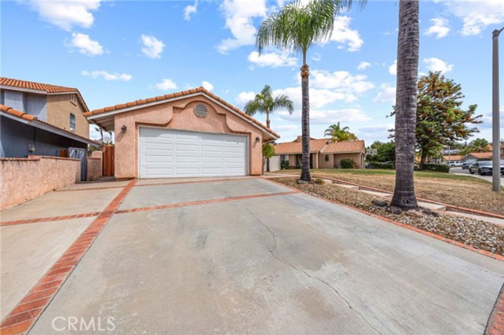 39875 Knollridge, Temecula, CA 92591