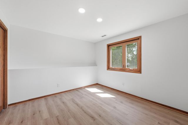 5710 Jenni Lane, White Bear Twp, MN 55110