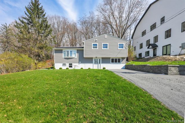 15 Duelk Avenue, Blooming Grove, NY 10950