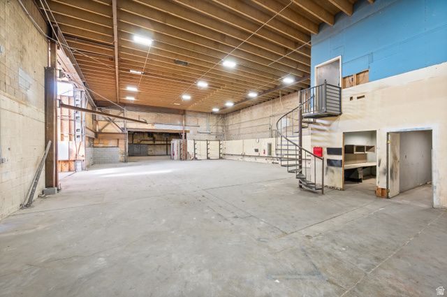 122 S NAVAJO, Salt Lake City, UT 84104