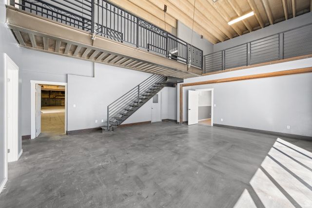 122 S NAVAJO, Salt Lake City, UT 84104