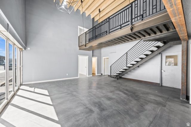 122 S NAVAJO, Salt Lake City, UT 84104