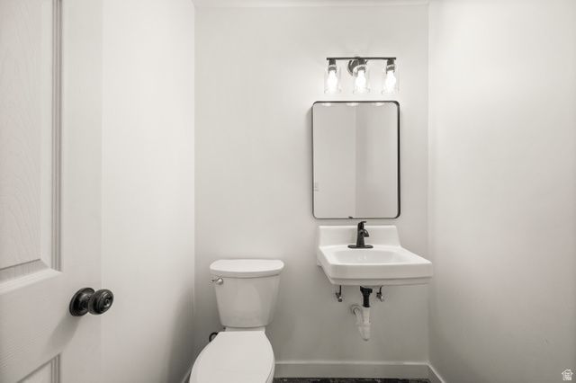 122 S NAVAJO, Salt Lake City, UT 84104