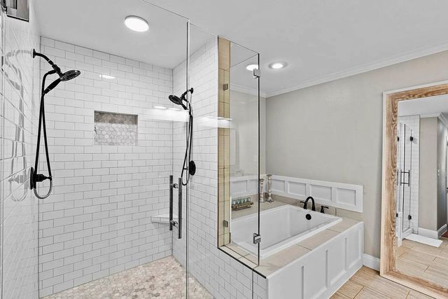 301 Medlin Creek LOOP, Dripping Springs, TX 78620