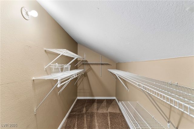 6124 Warm River Road, Las Vegas, NV 89108