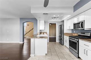 6124 Warm River Road, Las Vegas, NV 89108