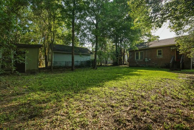 117 Kimball Ave., Hattiesburg, MS 39401