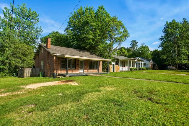 117 Kimball Ave., Hattiesburg, MS 39401