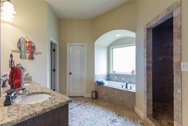 297 Magnum Street, Tuscola, TX 79562