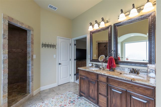 297 Magnum Street, Tuscola, TX 79562