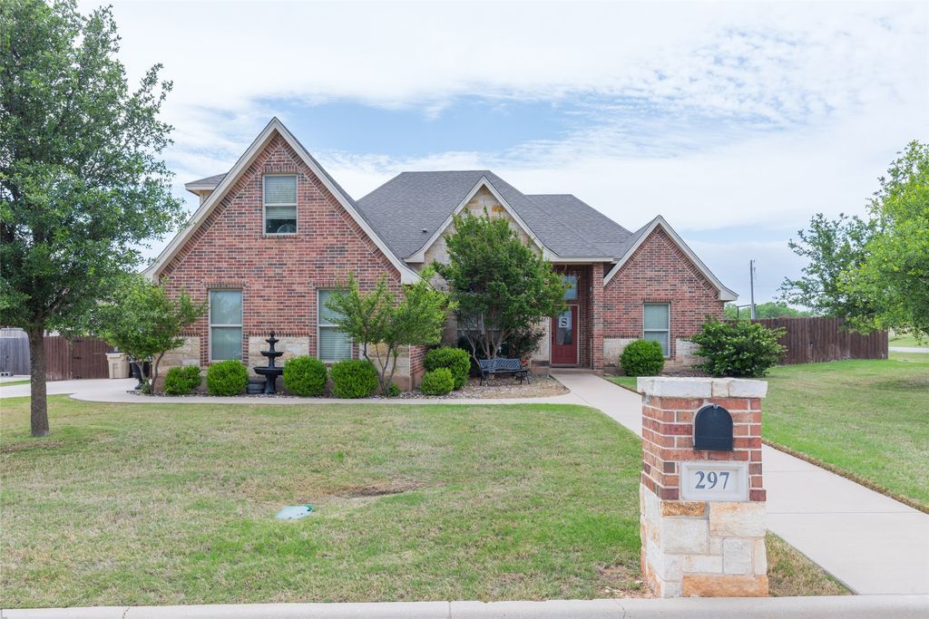 297 Magnum Street, Tuscola, TX 79562