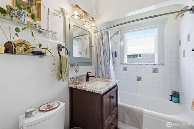 5060 Renton Avenue S, Seattle, WA 98118