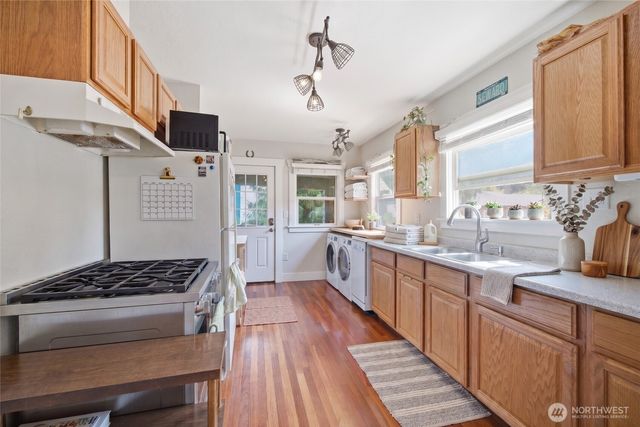 5060 Renton Avenue S, Seattle, WA 98118