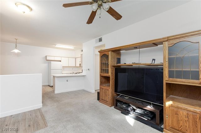 5751 East Hacienda Avenue 115, Las Vegas, NV 89122