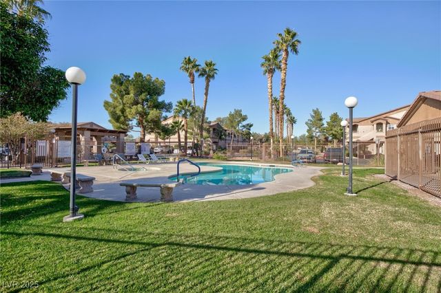 5751 East Hacienda Avenue 115, Las Vegas, NV 89122