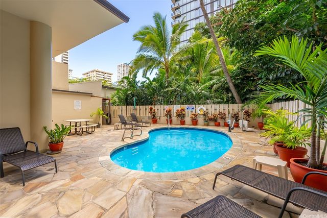 444 Kanekapolei Street 508, Honolulu, HI 96815