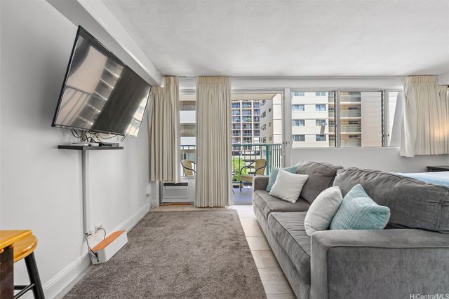444 Kanekapolei Street 508, Honolulu, HI 96815
