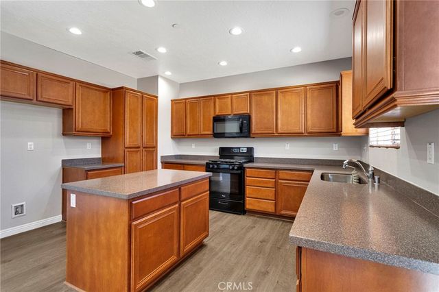 13437 Earl, Victorville, CA 92395