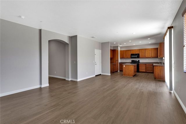 13437 Earl, Victorville, CA 92395