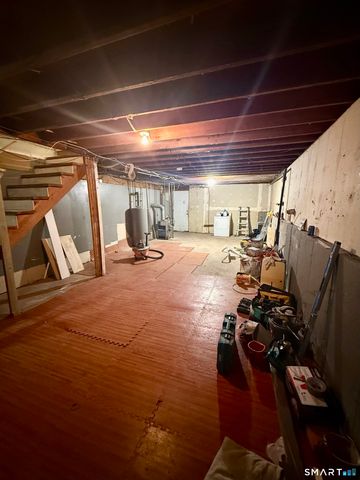 106 Howard Avenue R, Ansonia, CT 06401