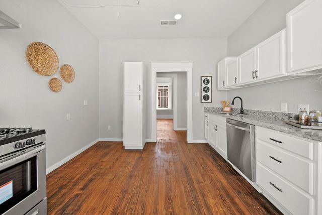 2015 36th Street, Galveston, TX 77550