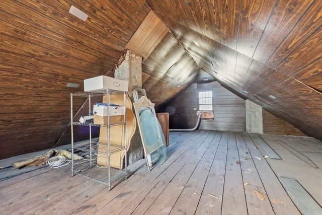 86 Belvidere St, Springfield, MA 01108