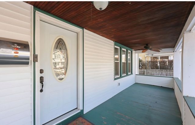 86 Belvidere St, Springfield, MA 01108