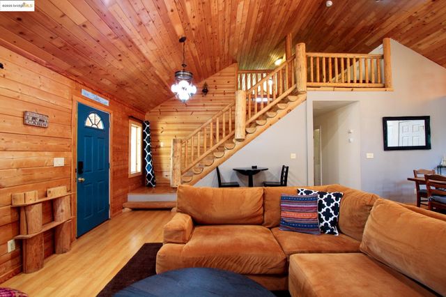 2936 E Highway 4, Murphys, CA 95247