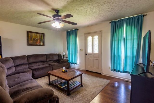 501 Pin Hook Road, Spring City, TN 37381
