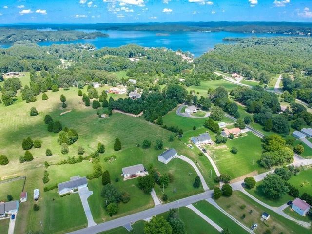 501 Pin Hook Road, Spring City, TN 37381