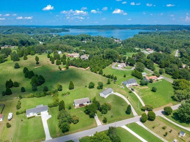 501 Pin Hook Road, Spring City, TN 37381