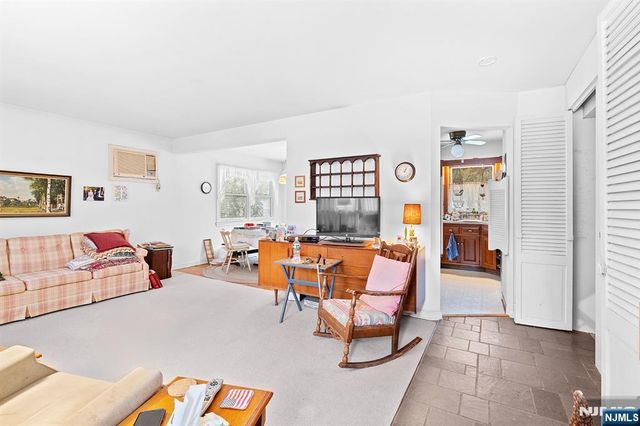 427 Andre Avenue, Northvale, NJ 07647