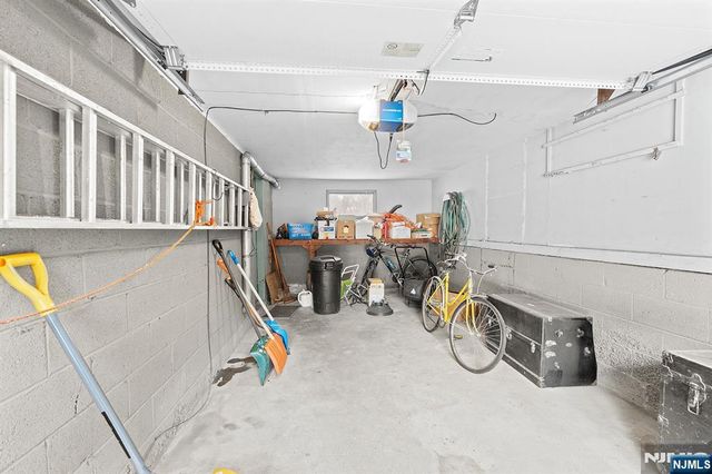 427 Andre Avenue, Northvale, NJ 07647