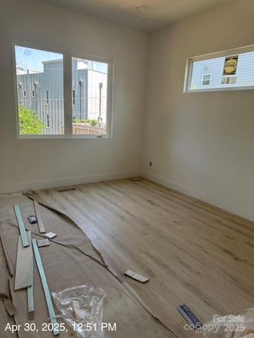 312 Wesley Heights Way B, Charlotte, NC 28208