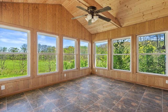 1204 State Highway 83, Hartford, WI 53027