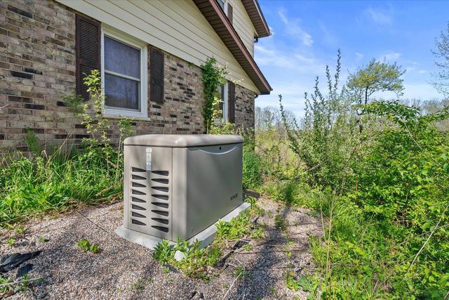 1204 State Highway 83, Hartford, WI 53027
