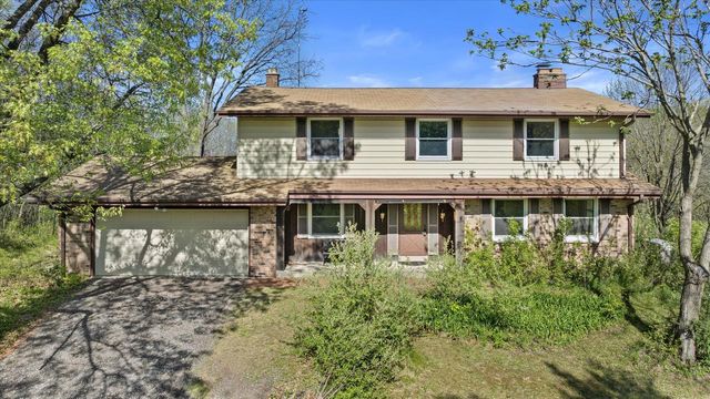 1204 State Highway 83, Hartford, WI 53027