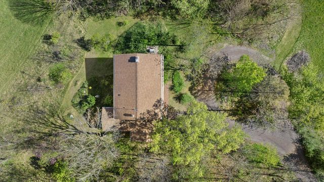 1204 State Highway 83, Hartford, WI 53027