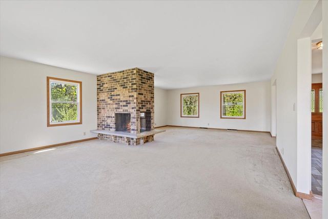1204 State Highway 83, Hartford, WI 53027