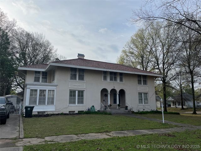 402 N 16th Street, Muskogee, OK 74401