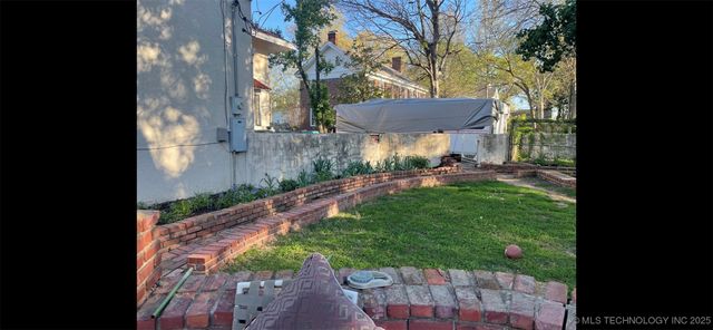 402 N 16th Street, Muskogee, OK 74401