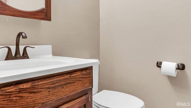 110 S Pine Cone Court, Ellettsville, IN 47429