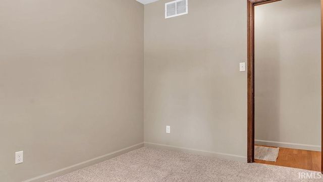110 S Pine Cone Court, Ellettsville, IN 47429