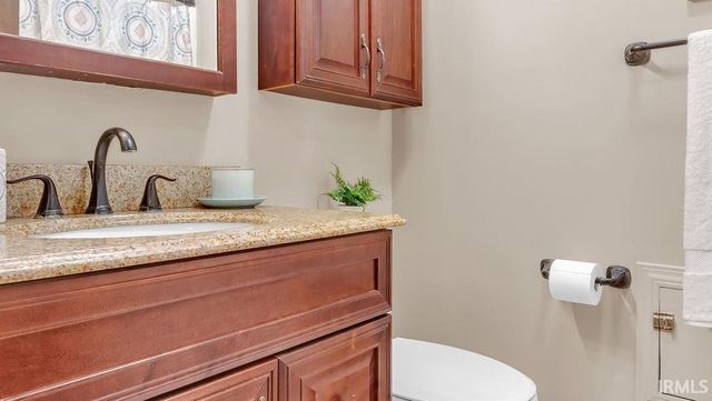 110 S Pine Cone Court, Ellettsville, IN 47429
